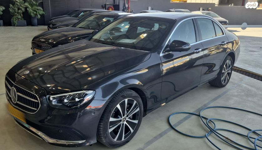מודעת רכב מרצדס-בנץ E-class