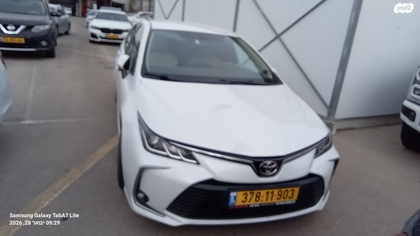 מודעת רכב טויוטה קורולה