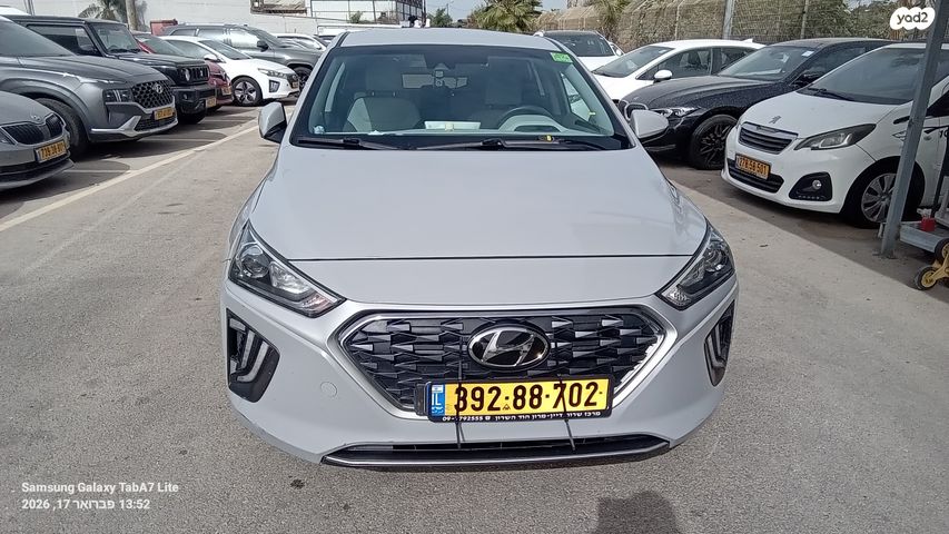 מודעת רכב יונדאי איוניק