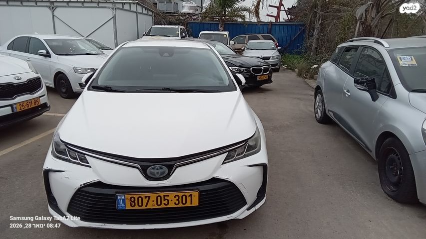 מודעת רכב טויוטה קורולה