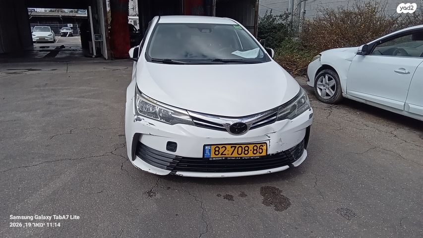 מודעת רכב טויוטה קורולה