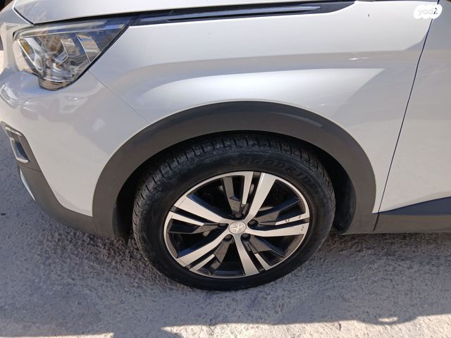 מודעת רכב פיג'ו 3008