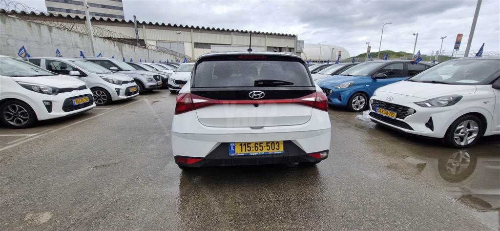 מודעת רכב יונדאי i20 3