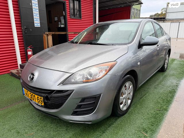 מודעת רכב מאזדה 3