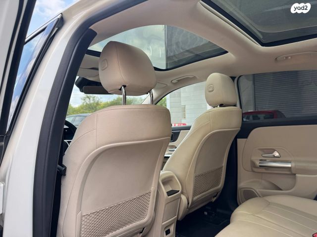 מודעת רכב מרצדס-בנץ EQA