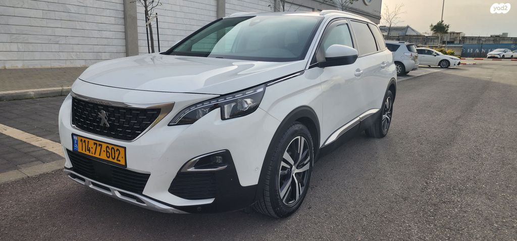 מודעת רכב פיג'ו 5008