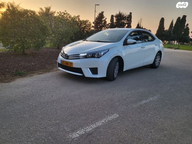 מודעת רכב טויוטה קורולה