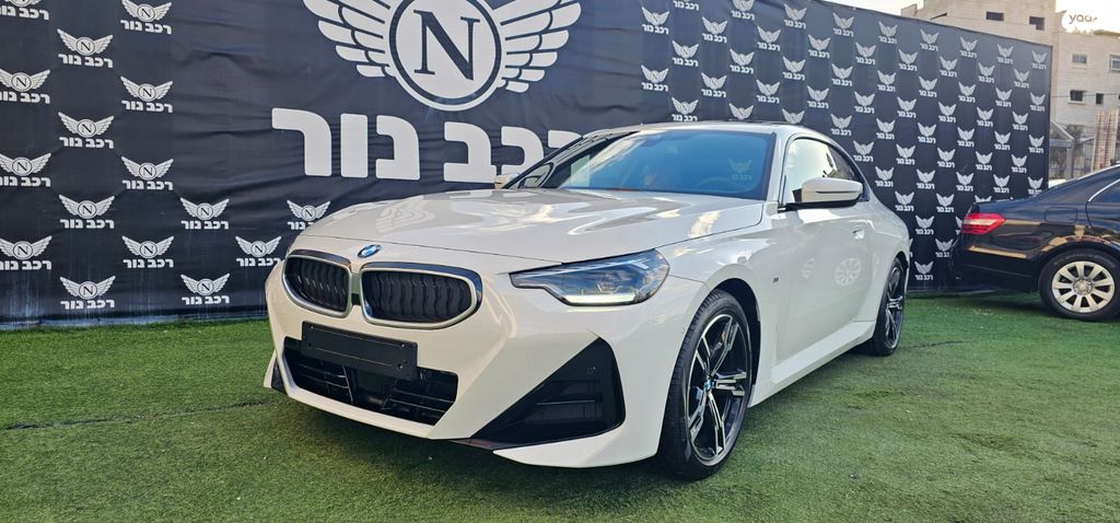 מודעת רכב ב מ וו סדרה 2