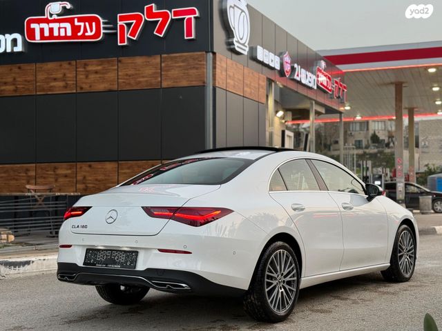 מודעת רכב מרצדס-בנץ CLA