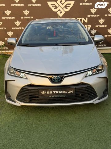 מודעת רכב טויוטה קורולה