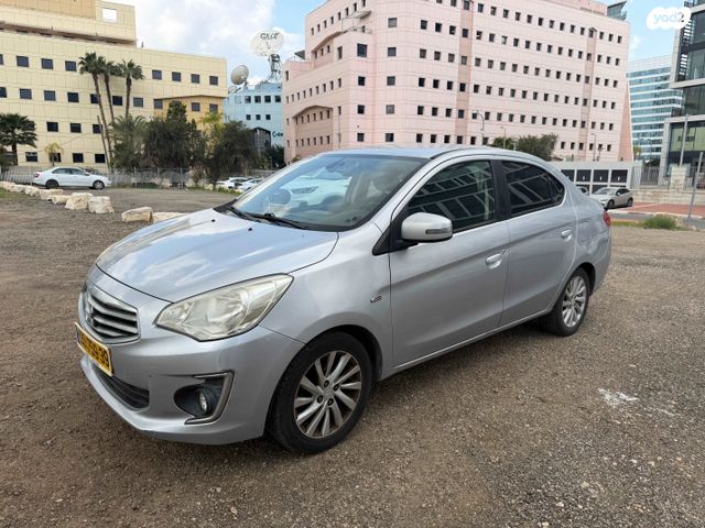 מודעת רכב מיצובישי אטראז'