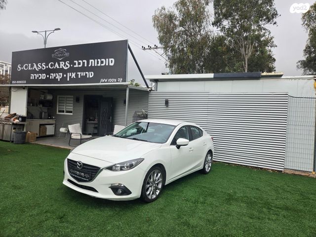מודעת רכב מאזדה 3