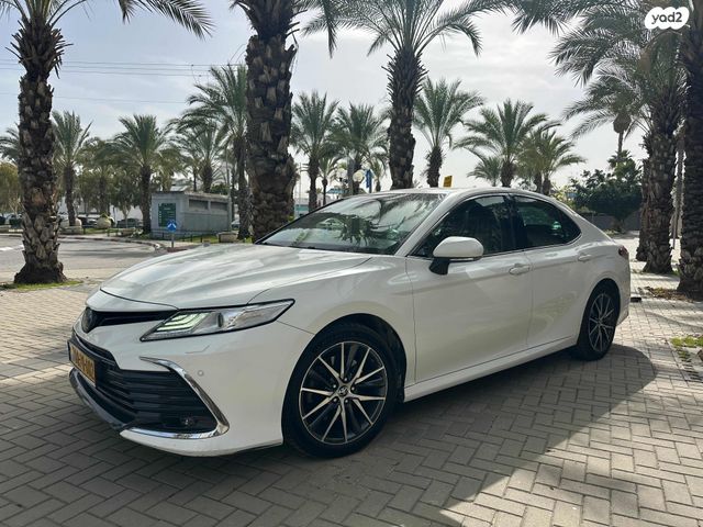 מודעת רכב טויוטה קאמרי