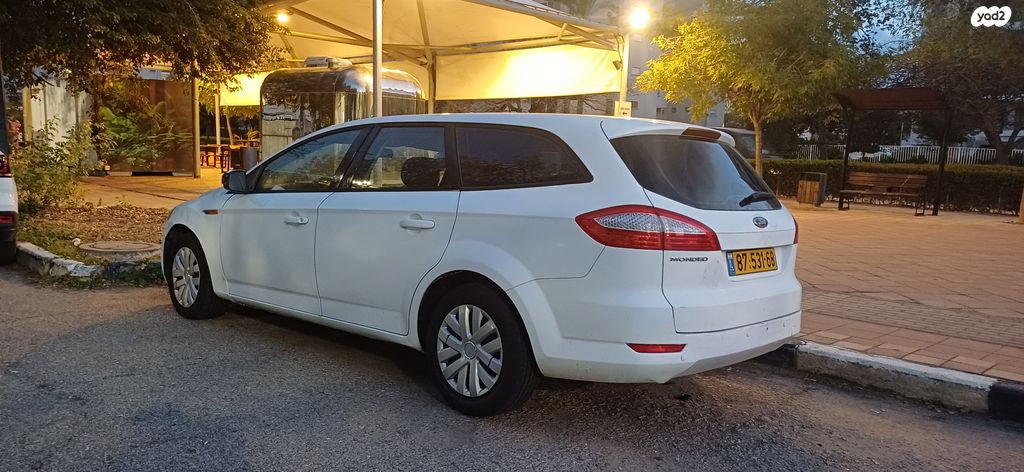 מודעת רכב פורד מונדאו