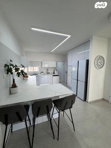 שמואל שרירא 3