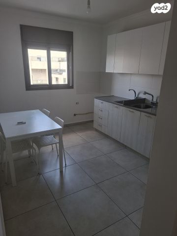 רבי מנחם פרוש 14