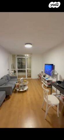 דרך זאב ז'בוטינסקי 18