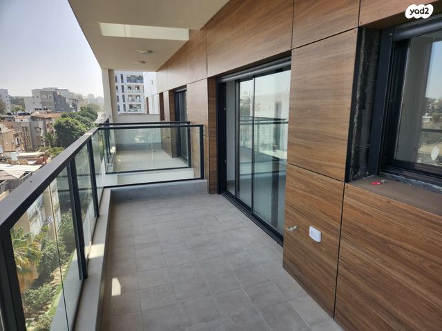 ראשון לציון 5