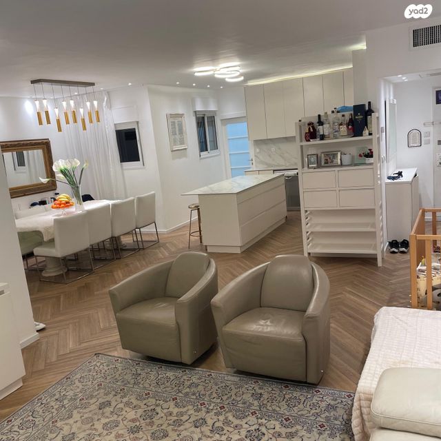 שדרות לוי אשכול 56