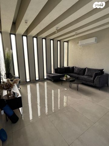 לילינבלום 20