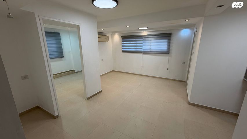 העשרים ואחד 4