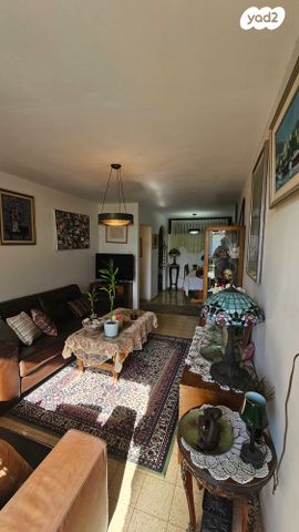 איינשטיין 33