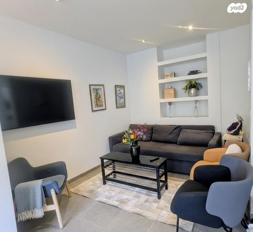 לילינבלום 1