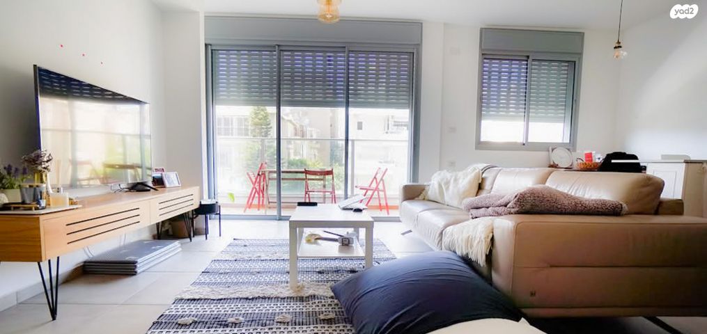 שכונת חשמונאים, מרכז העיר א