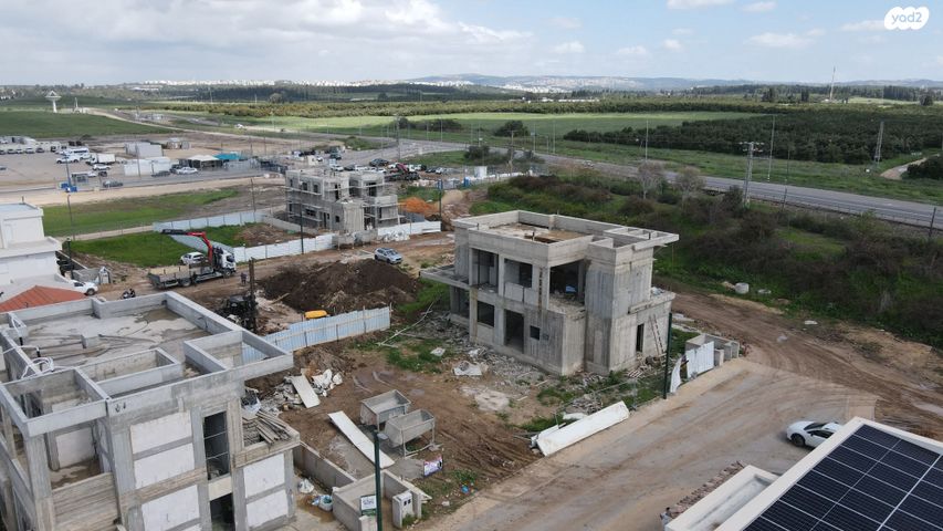 מודעת נכס, מאור, מאור