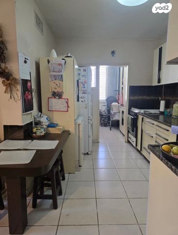 דירה, גולן, רמת השרון