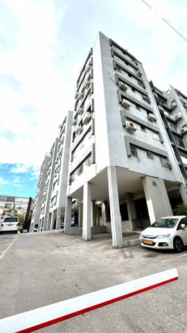 חנה ומיכאל לוין 