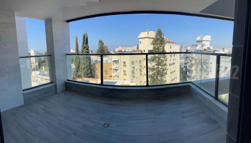 הרצליה הירוקה, נווה עובד