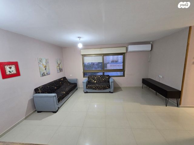 דירה, נווה זאב, נאות אילן, באר שבע