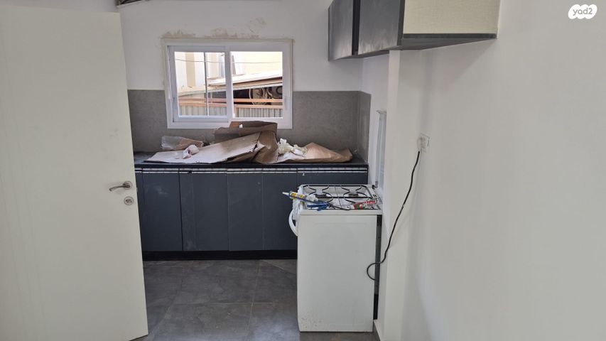 דרך הצנחנים 