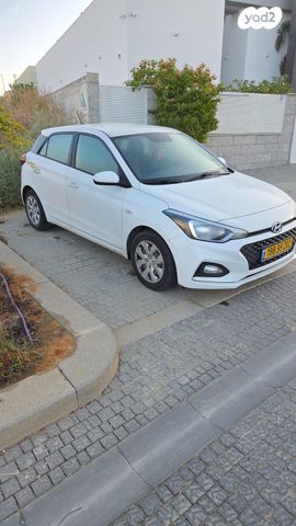 מודעת רכב יונדאי i20