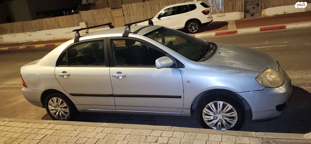 מודעת רכב טויוטה קורולה
