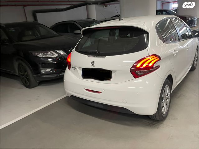 מודעת רכב פיג'ו 208