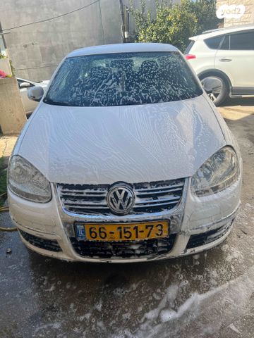 מודעת רכב פולקסווגן ג'טה 