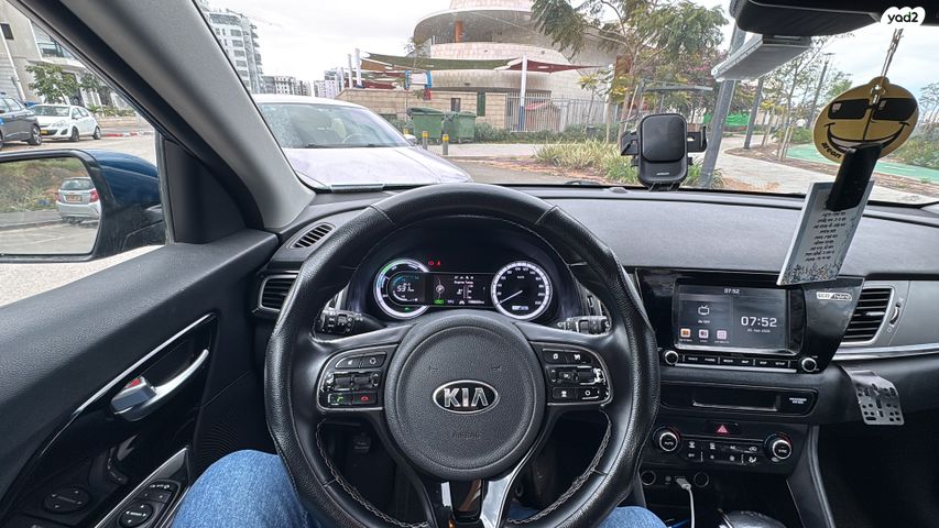 מודעת רכב קיה נירו