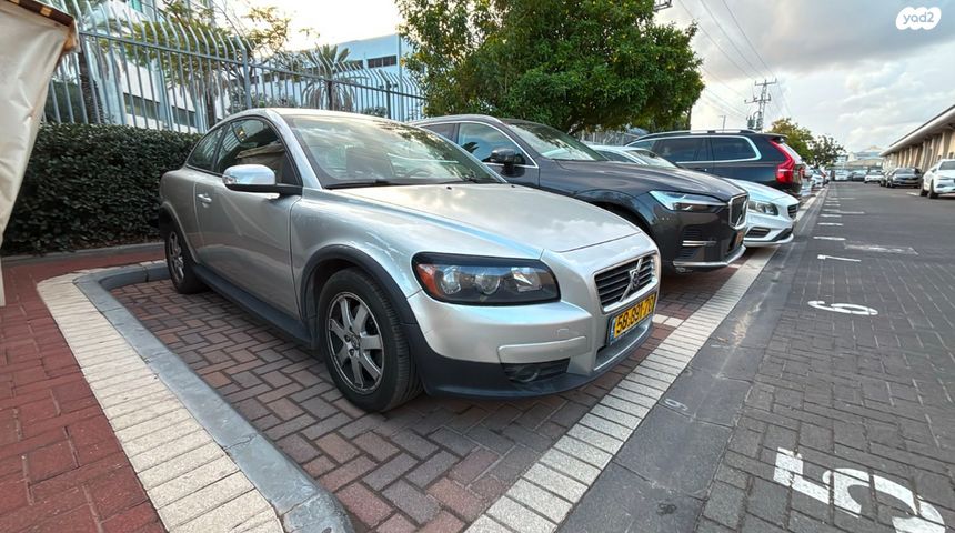 מודעת רכב וולוו C30