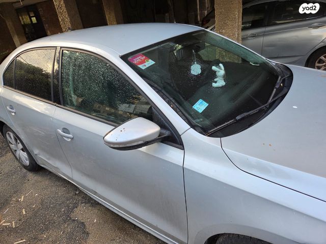 מודעת רכב פולקסווגן ג'טה 