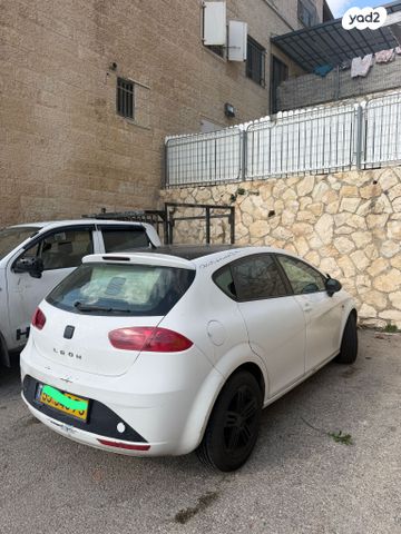 מודעת רכב סיאט לאון