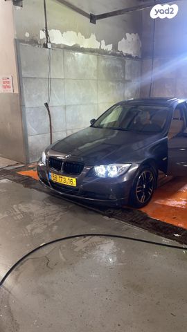 מודעת רכב ב מ וו סדרה 3