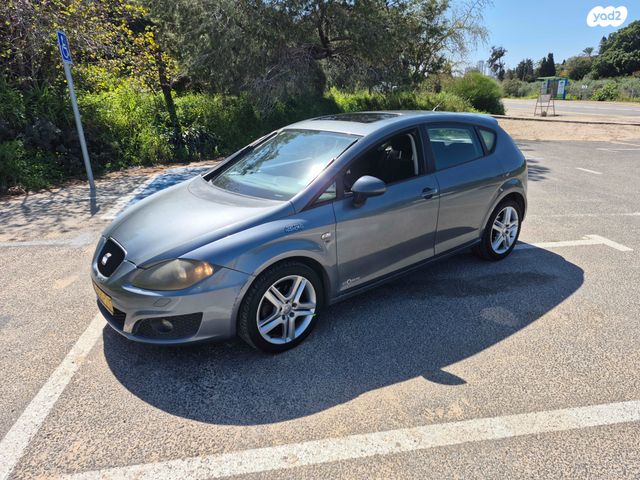 מודעת רכב סיאט לאון