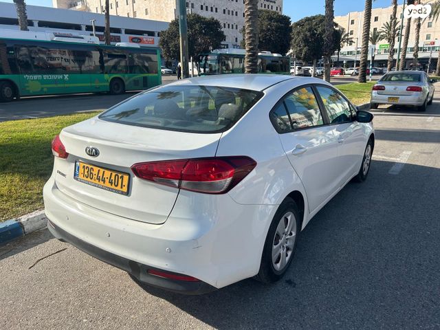 מודעת רכב קיה פורטה 