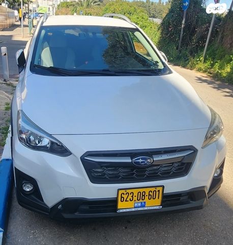 מודעת רכב סובארו XV