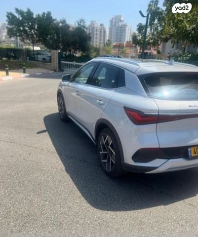 מודעת רכב בי.ווי.די אטו 3