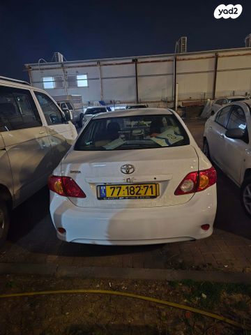 מודעת רכב טויוטה קורולה