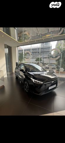 מודעת רכב ג׳ילי Geometry C