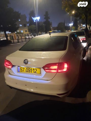 מודעת רכב פולקסווגן ג'טה 